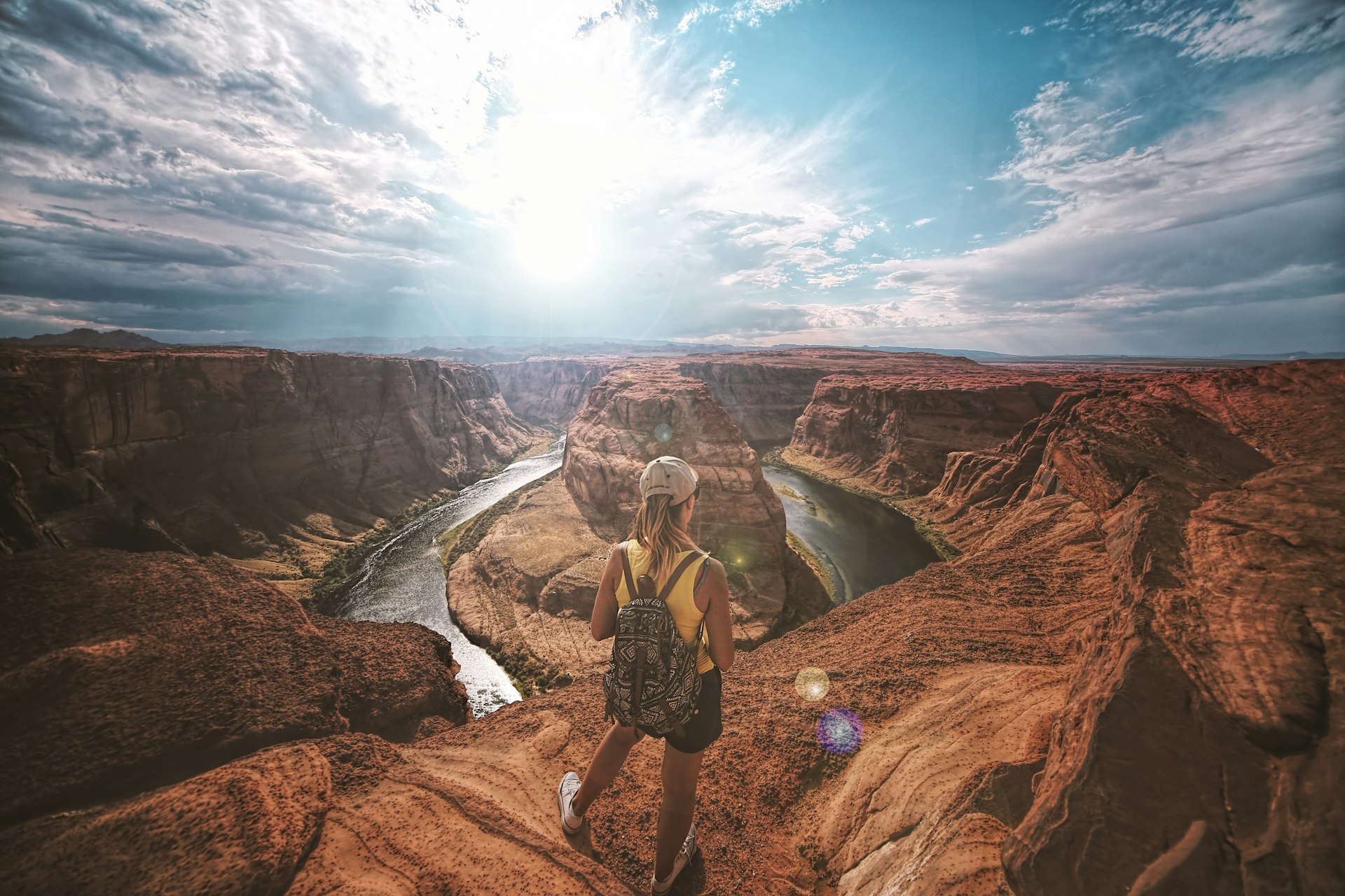 Unplug and Reconnect: The Complete Guide to Digital Detox Travel Retreats