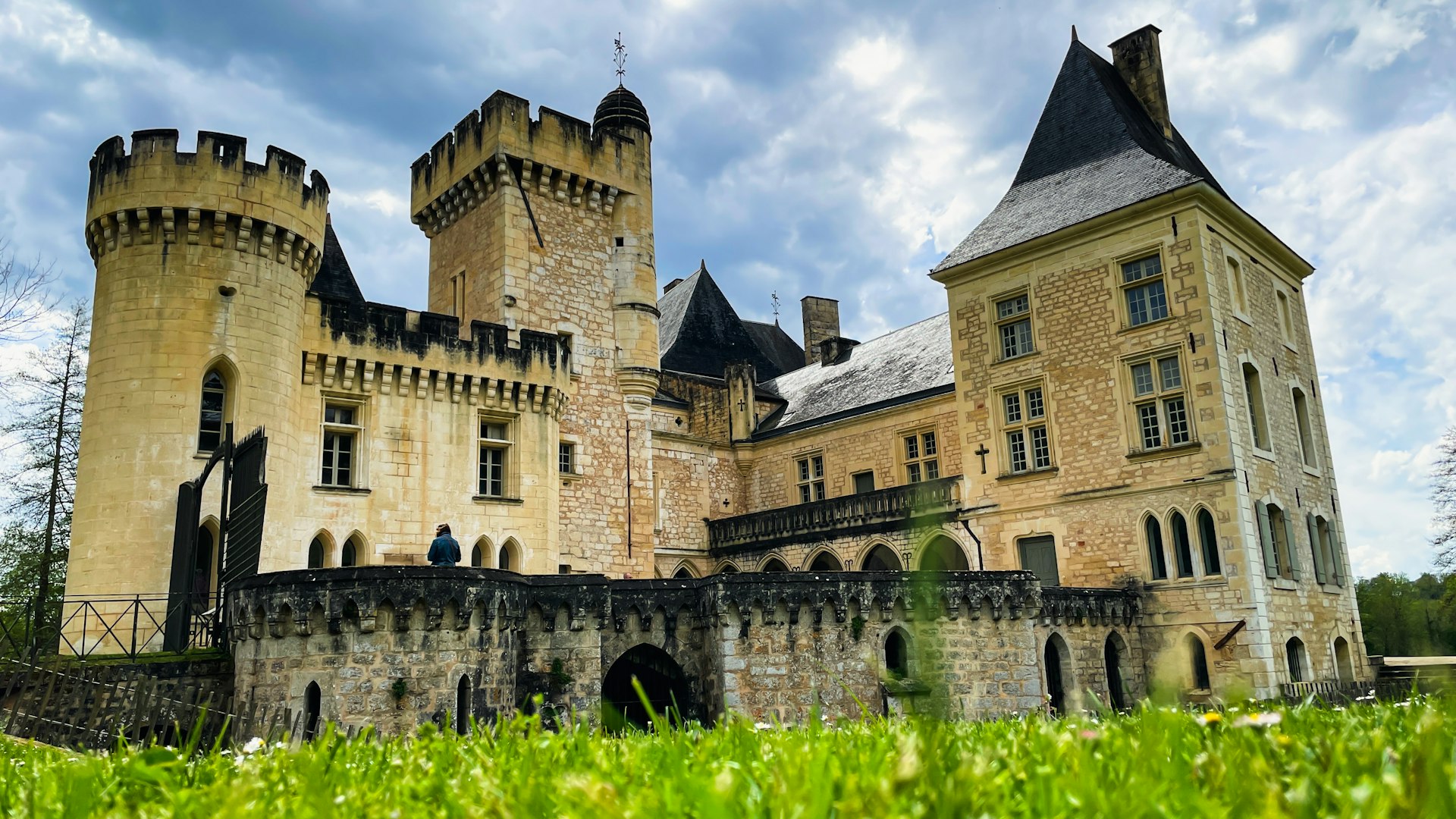 Plan the Ultimate Adventure: Expert Itineraries for Historic Castle Travel